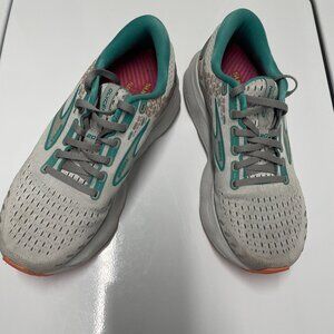 Brooks Glycerin 20 Size 9 Wide